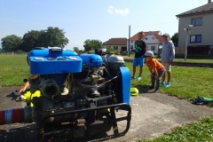 P8221175